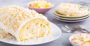 Coconut Swiss roll with pineapple |  Baking makes you happy