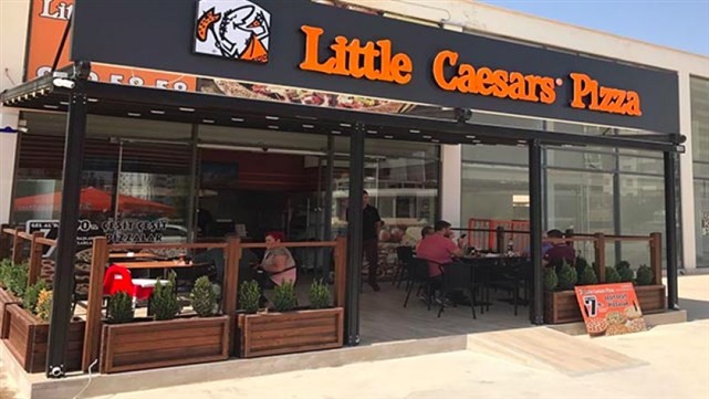 Little Caesars and Love Kitchen Offer Free Pizza Treat to Naples’ Needy