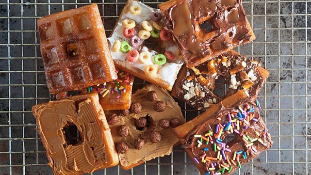 Waffles Cafe in Chicago Introduces the Wonut